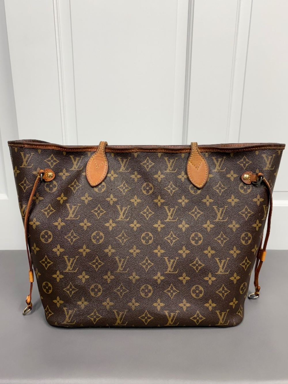 Louis Vuitton Monogram Canvas Neverfull MM Tote Bag